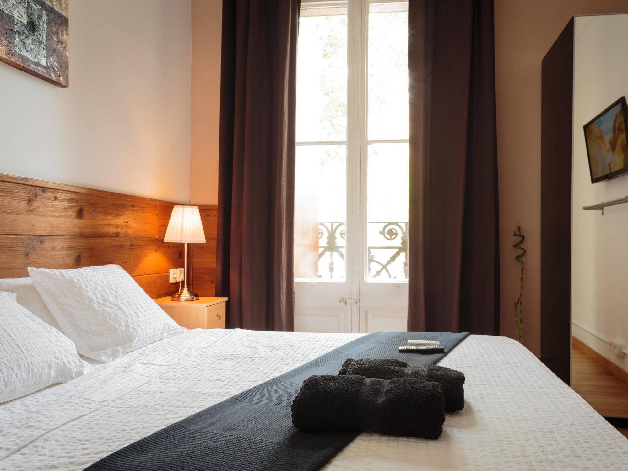 Homestay Citycenter Barcelona Exterior foto
